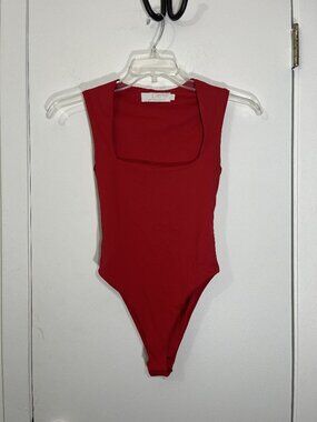LC Lizette Collection vibrant Red  Body Suit Womens Small Snap Bottom Closure